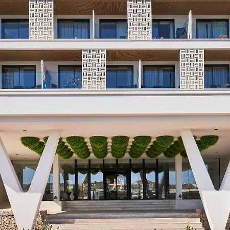 מלון & S'entrador Playa קאלה ראטג'אדה