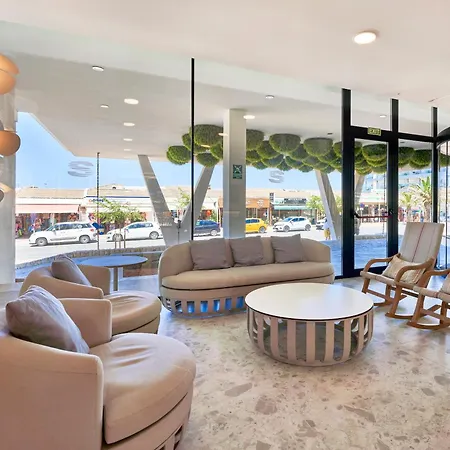 & S'entrador Playa Otel 4*