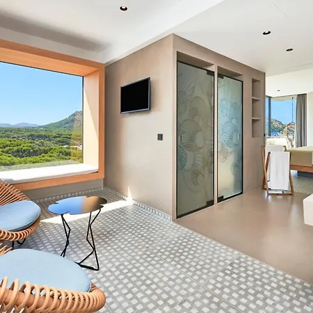 & S'entrador Playa Otel 4*